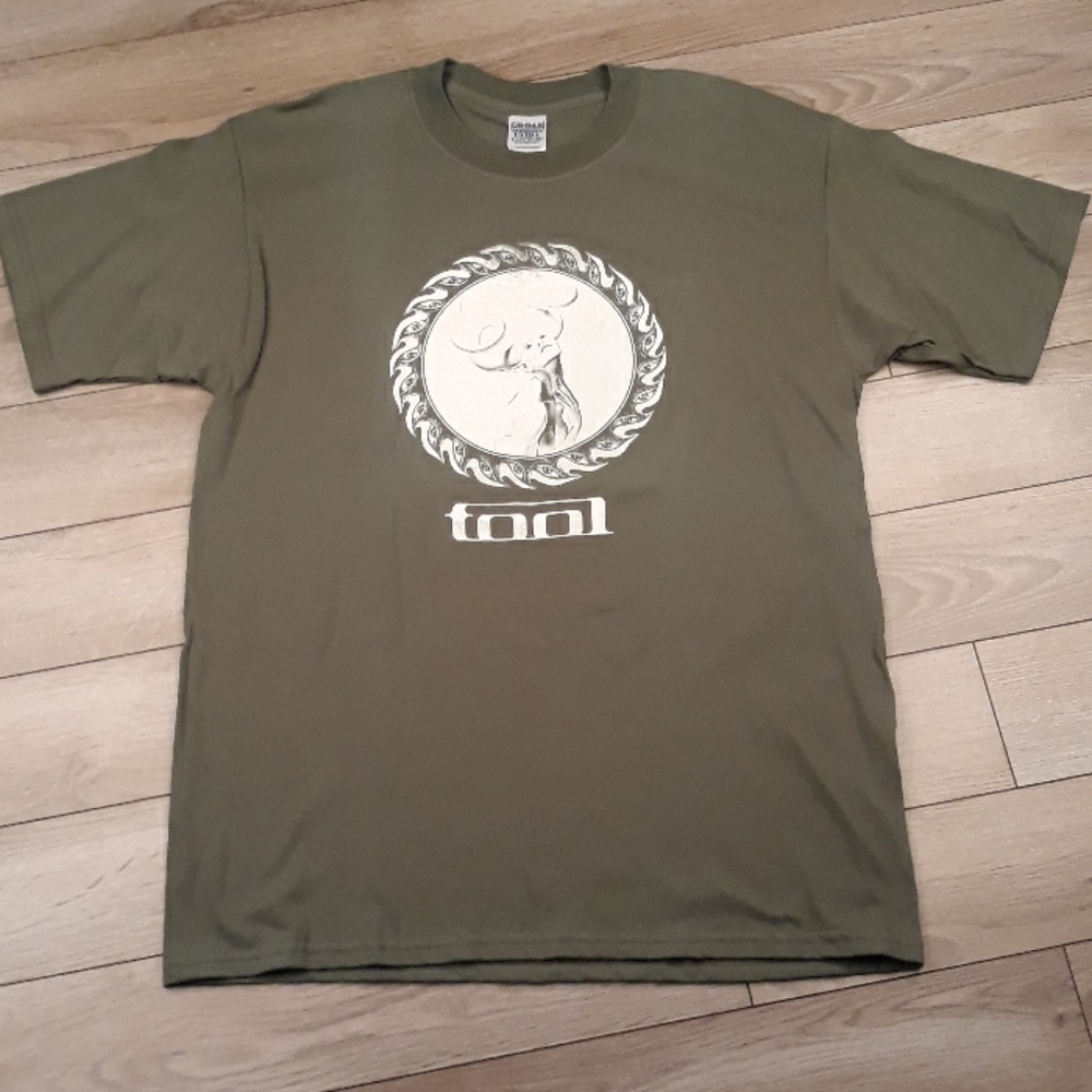 TOOL Band Demon Green White Abstract Cotton Mens T Shirt Large VTG RARE